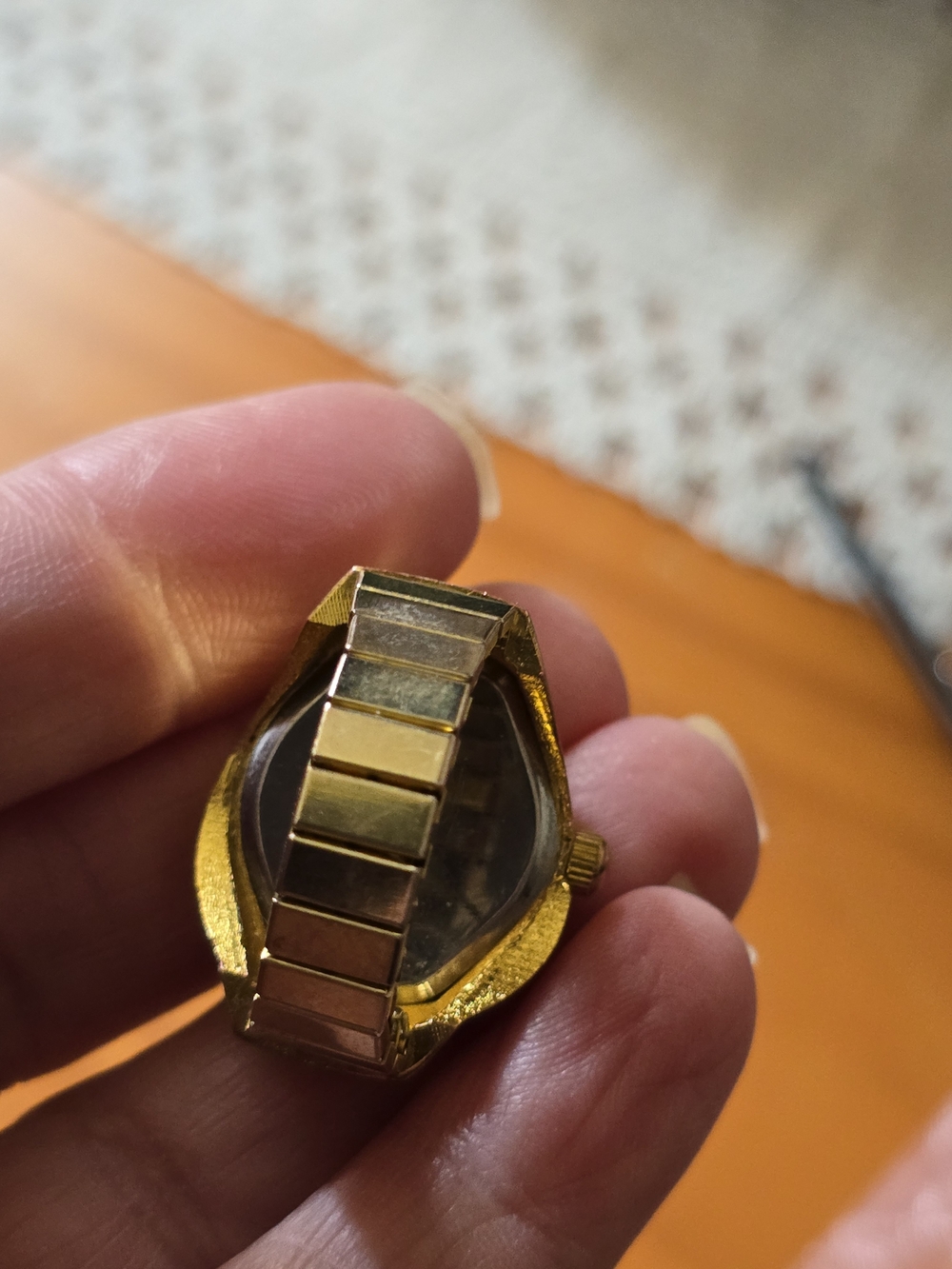 Gold Tone Heart Ring Urban Outfitters Gold Heart Ring Watch with Clear Crystals - Picture 9 of 9